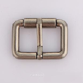 塑料制品的創(chuàng)新應(yīng)用 以1寸2分壓鑄狗扣為例解析箱包五金新趨勢